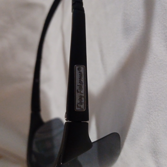 Flying Fisherman Polarized Sunglasses - Picture 3 of 3
